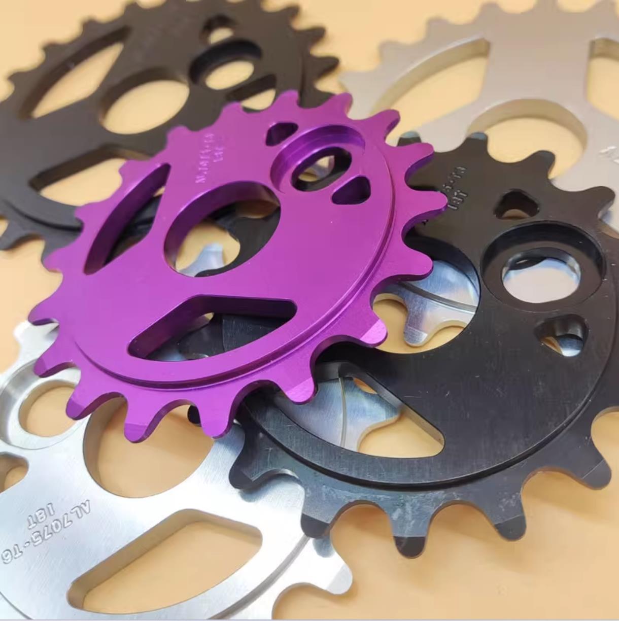 Corona BMX 18T 22T in allumini - Sprocket recensione e prezzo